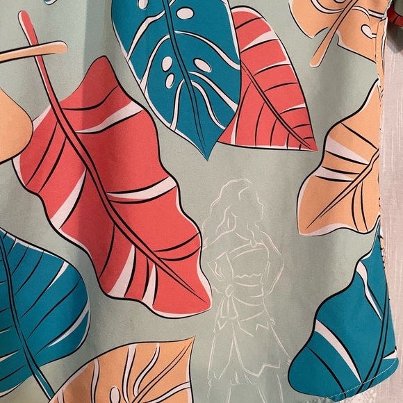 RSVLTS Boy’s Moana Kunuflex Multicolor Leaf Print Shirt - Picture 3 of 11